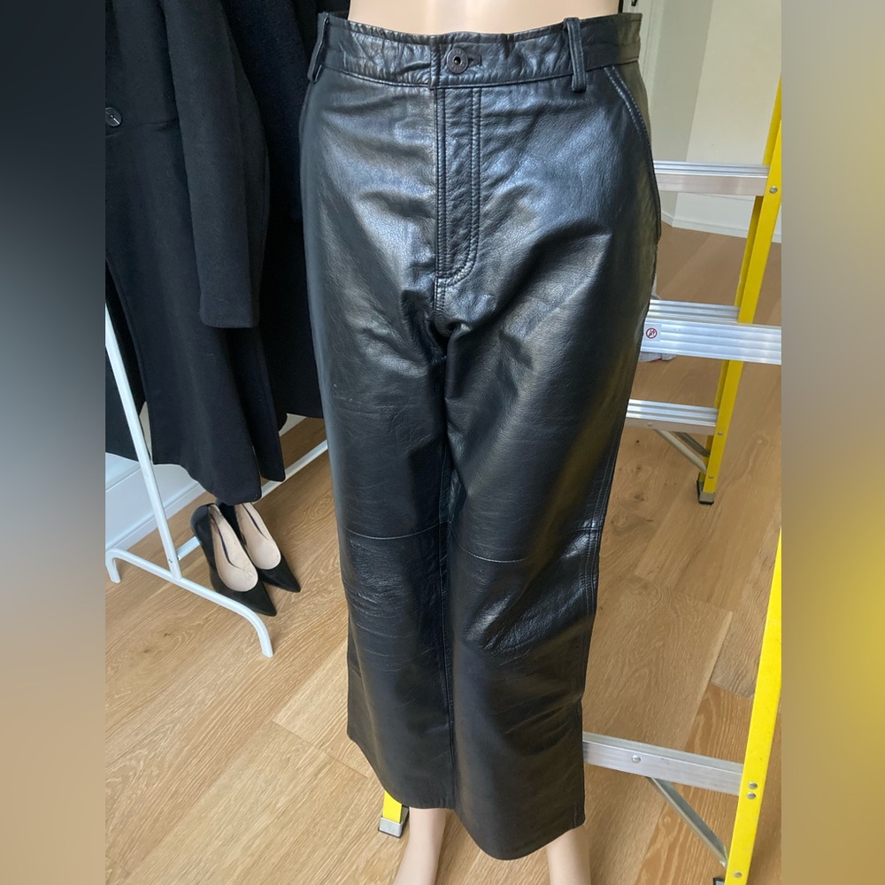 Danier Black Leather Women’s Pants